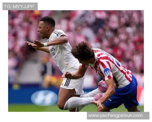 意甲经典对决曼联逆转皇马引发全场狂欢与热议